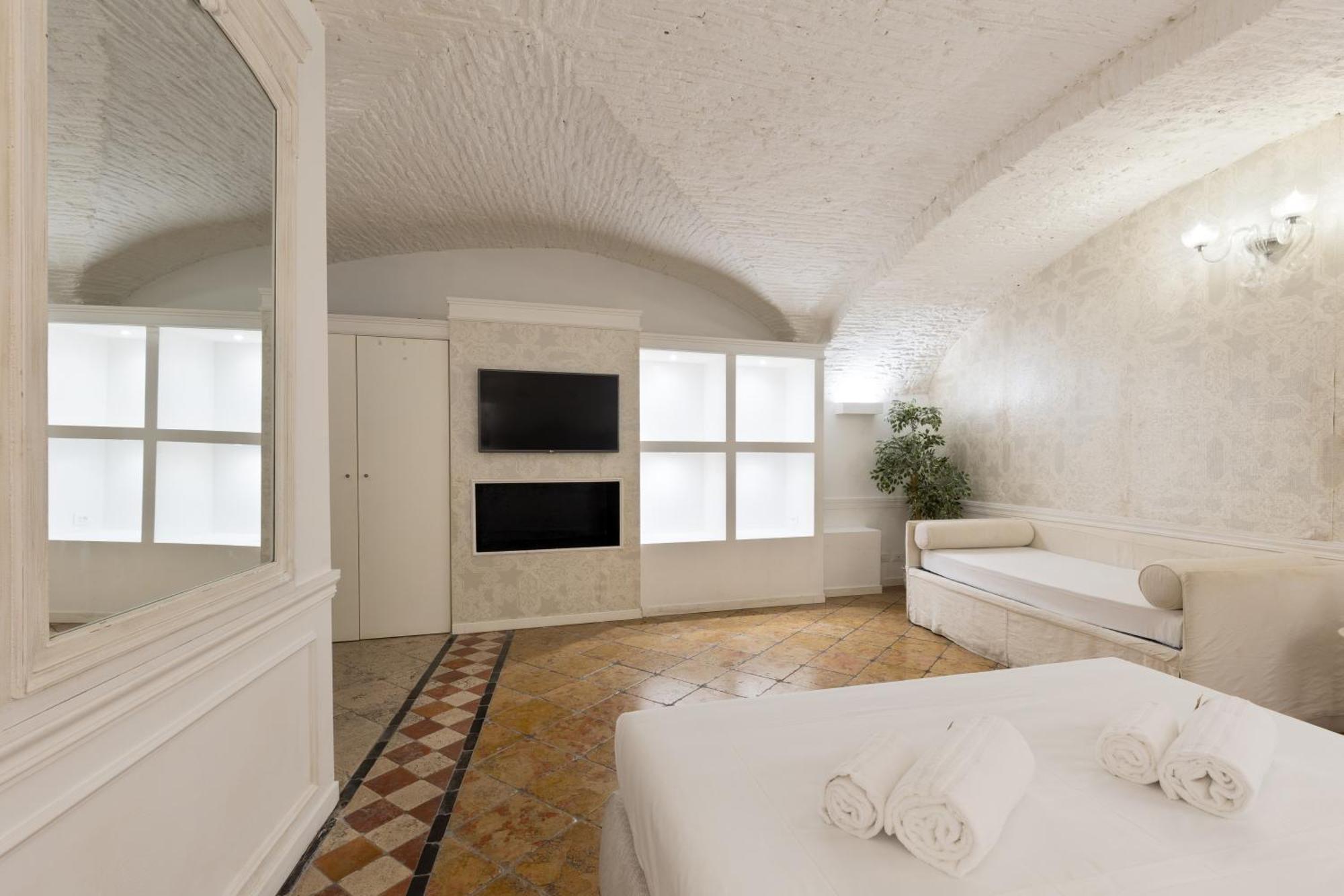 Gasthof Cimarra 14-15 - *